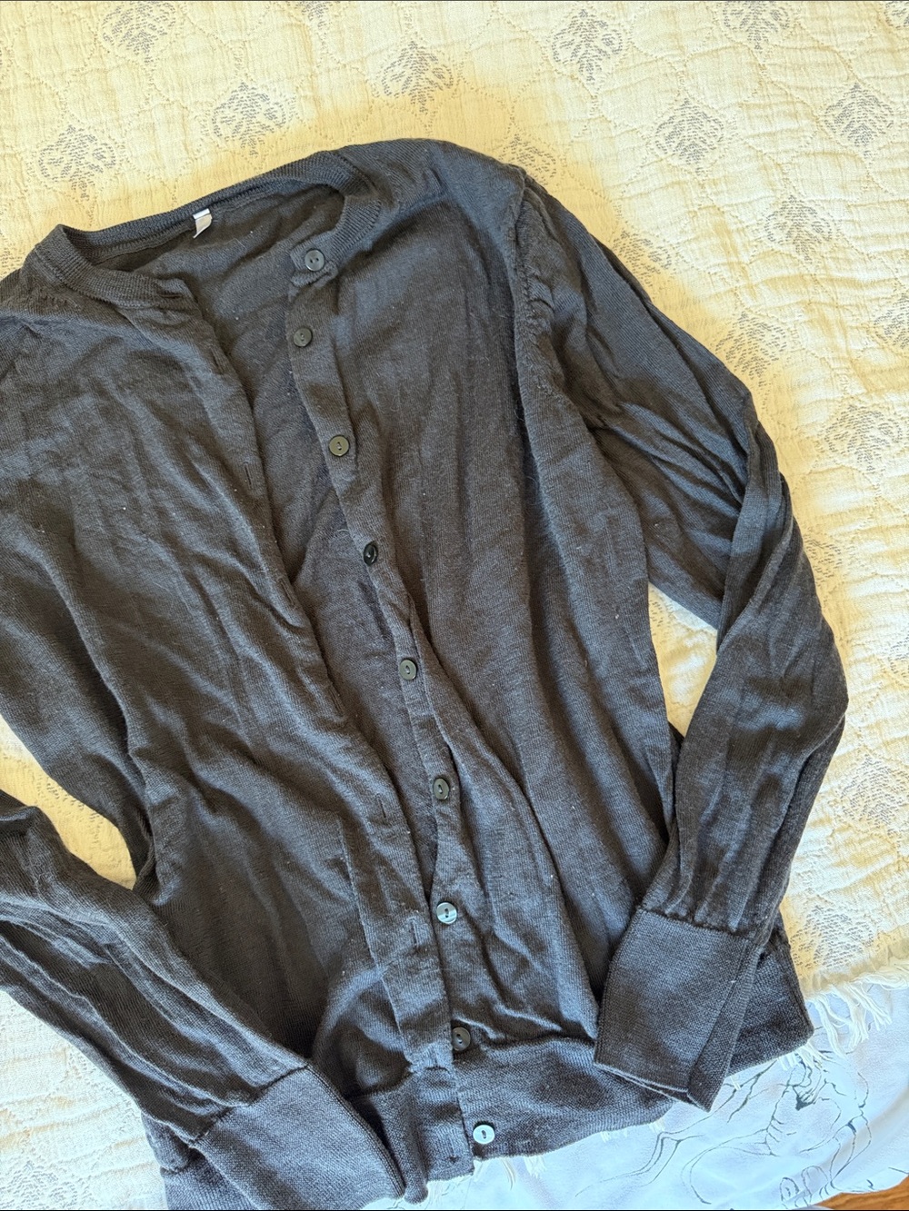 Women’s Classic Long-Sleeve Button Cardigan - Navy blue